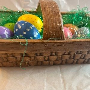 Vintage Easter Basket Decoration